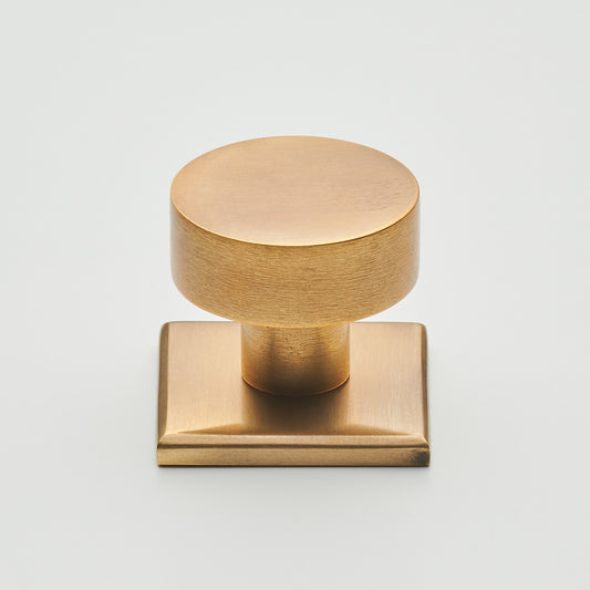 Wright Round Cabinet Knob on Square Backplate