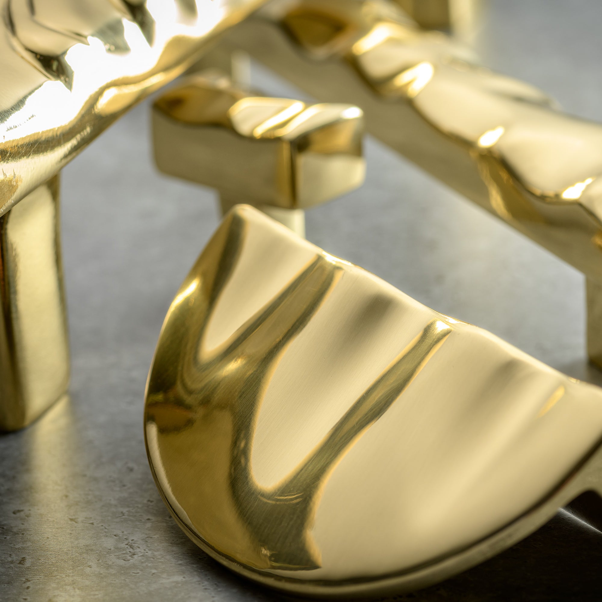 Polished Brass Lacquered