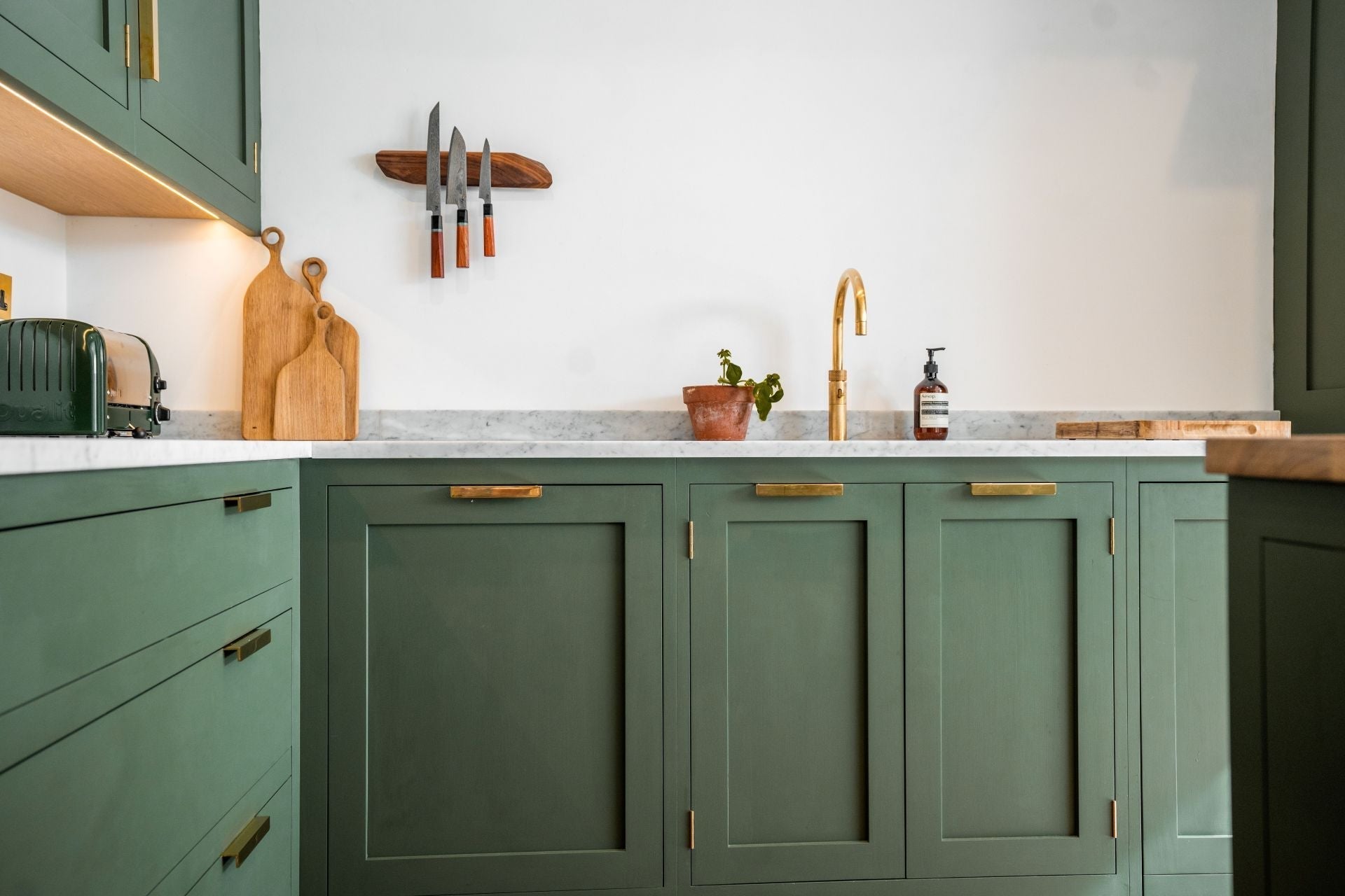 The Ultimate Guide to Choosing Kitchen Hardware