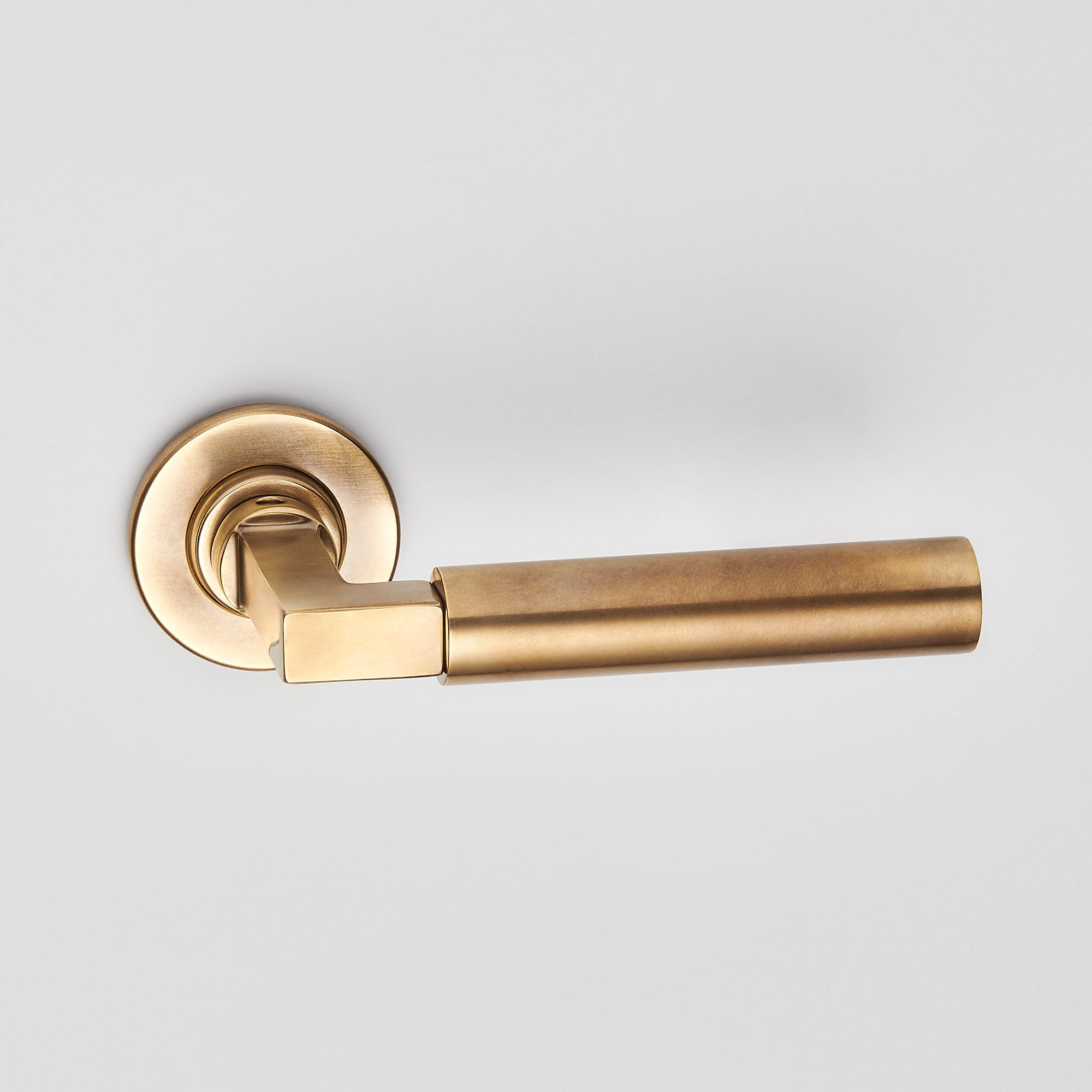 Bauhaus Styled Lever Handle – Henry Blake