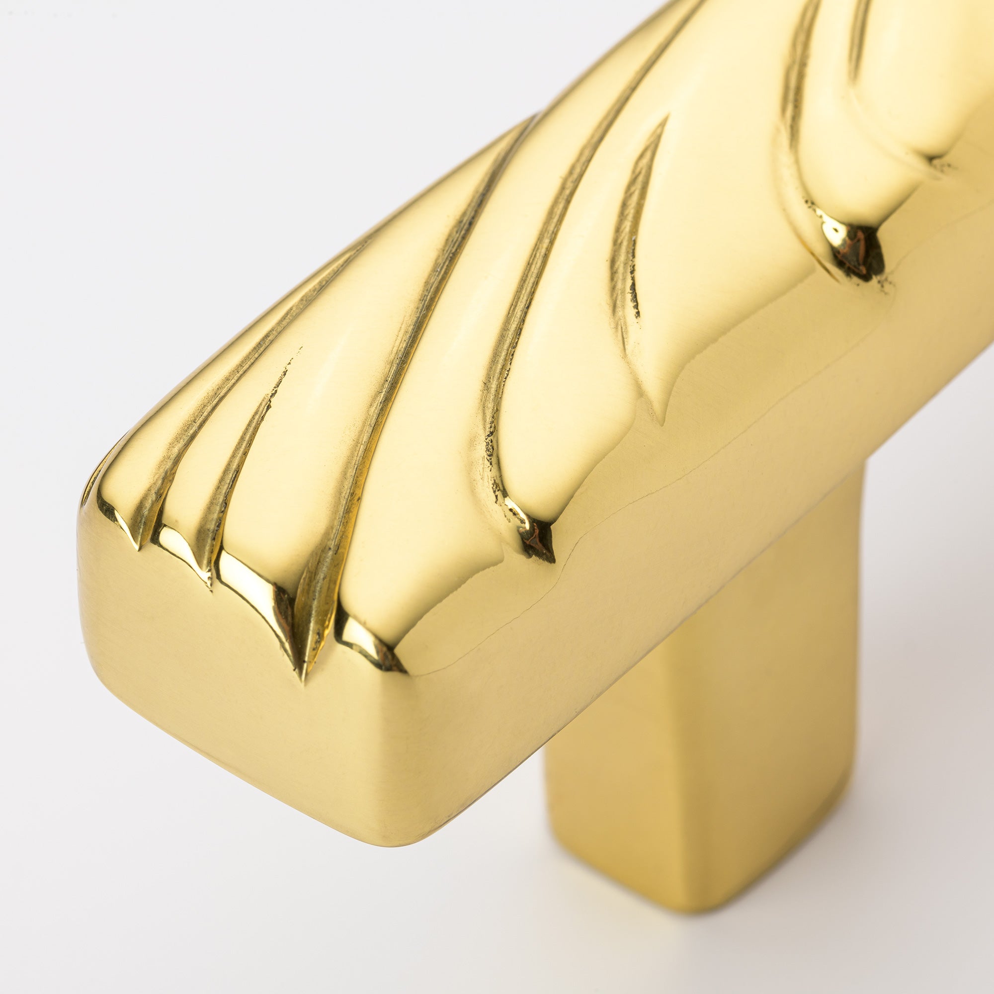 Polished Brass Lacquered